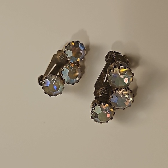 Vintage Austrian Cotton Candy Pink Blue Saphiret Like ZC Clip Earrings - Picture 6 of 7